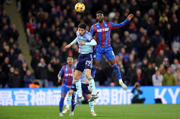 幕或看台后 幕或看台后