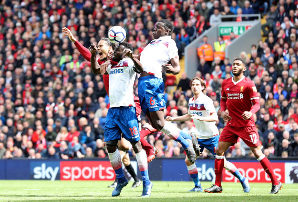 備受困擾 備受困擾