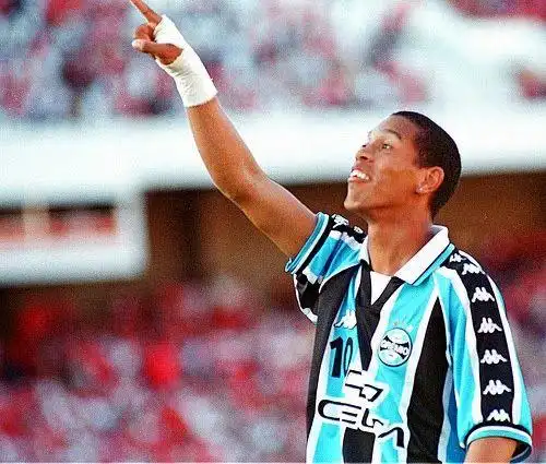 AI决策影 AI决策影